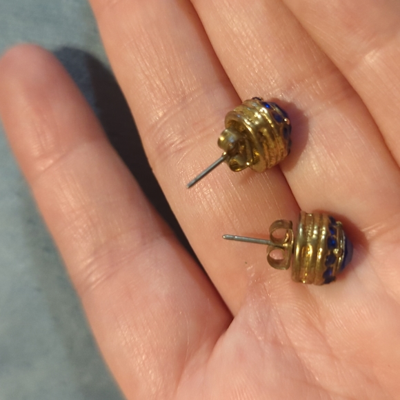 Earrings - Picture 4 of 4